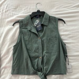 Forever 21 green top